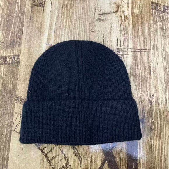 The North Face hat - Picture 2 of 3